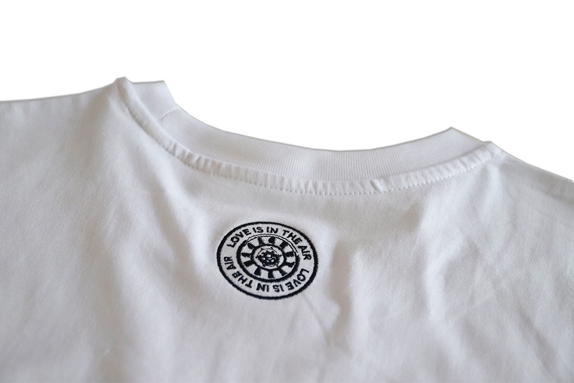 T-shirt white with embroidered Porsche 911 motif